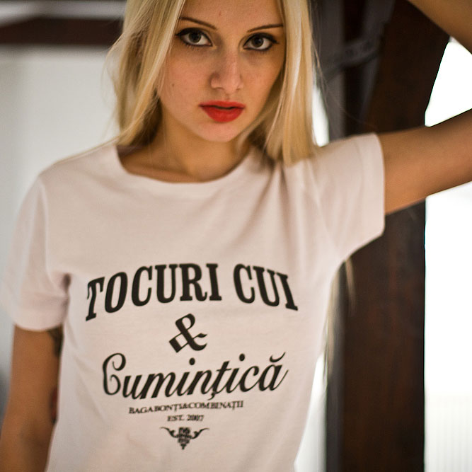 Tocuri Cui & Cumintica T-Shirt